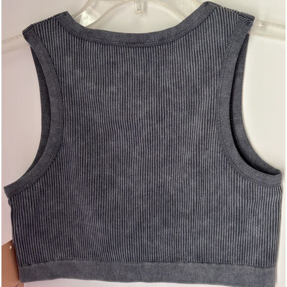 New Mix Classic Ladies Size L/XL Gray Ribbed Athletic Slimming Fit Workout Tank - Picture 2 of 4